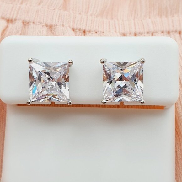 "8MM S925 Sterling Silver CZ Stud Earrings for Women/Girl, US19251036 - Picture 3 of 9